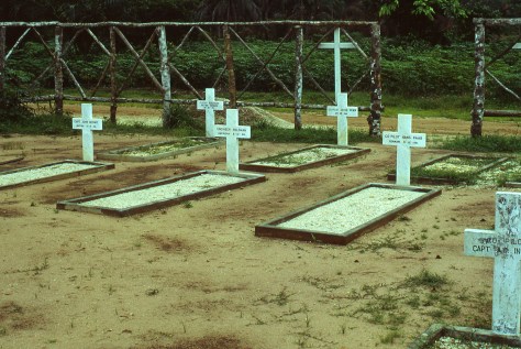 DAVID KOREN - Biafra Uli cemetary